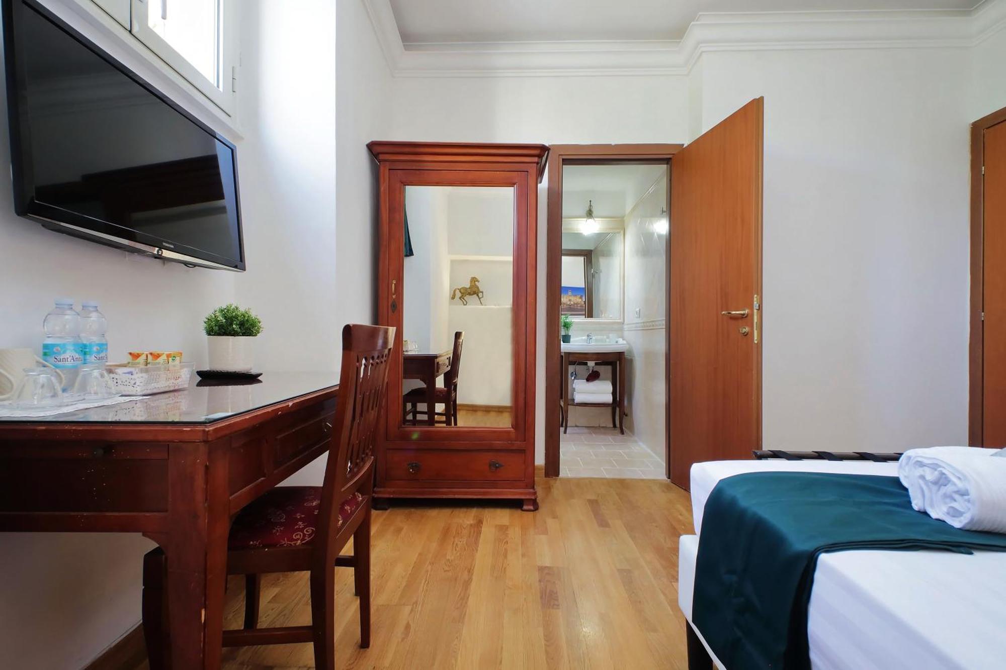 Romulus Rooms Eksteriør billede